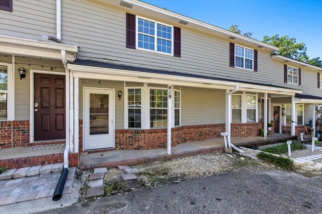 Building Photo - Midtown Tallahassee Townhome