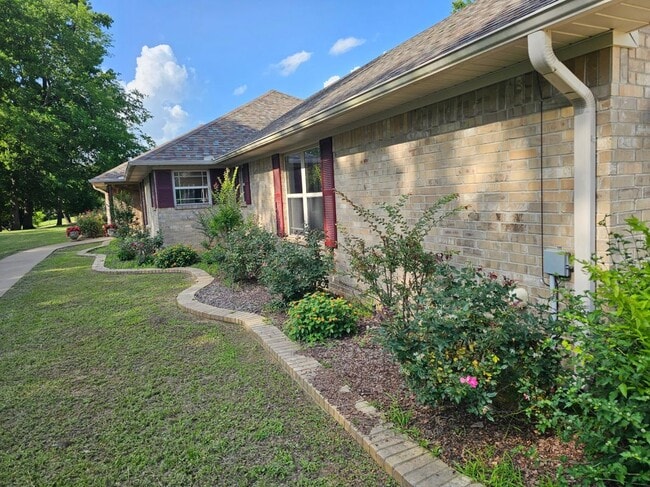 Photo - 1316 Brown Rd