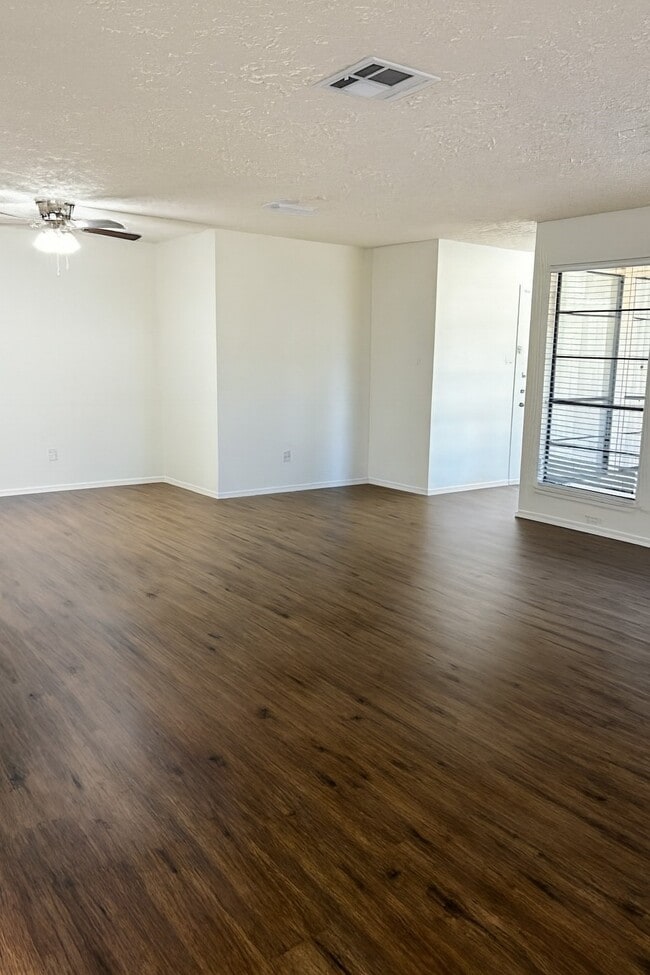 Photo - 2706 Mayflower Landing Ct