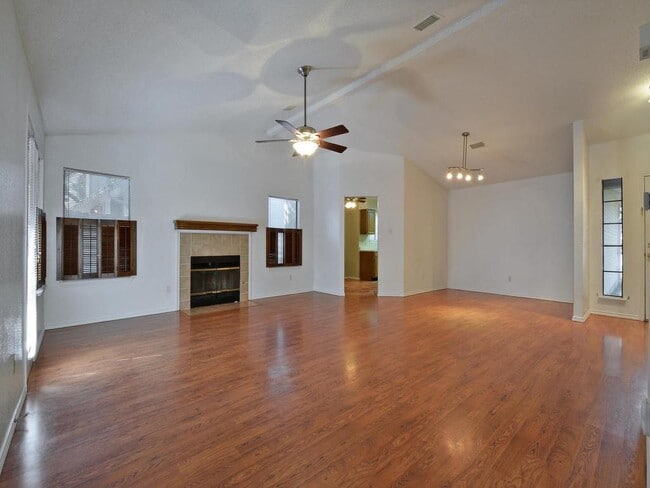 Photo - 7403 Dallas Dr