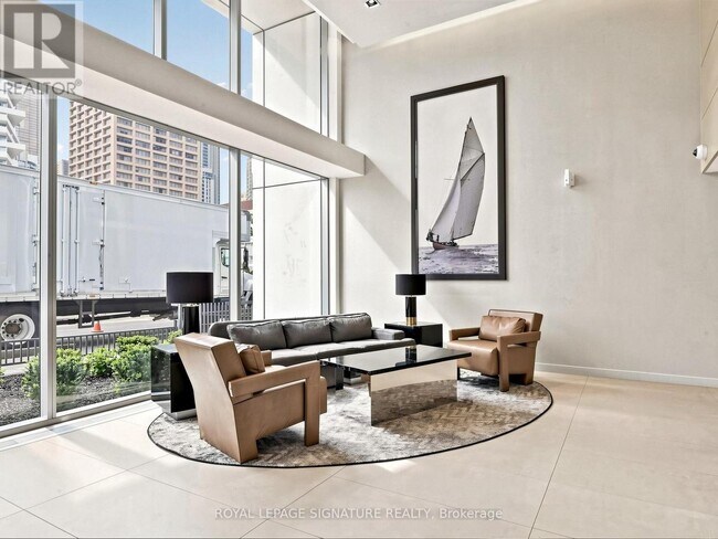 Photo - 39 Queens Quay E Unit 830