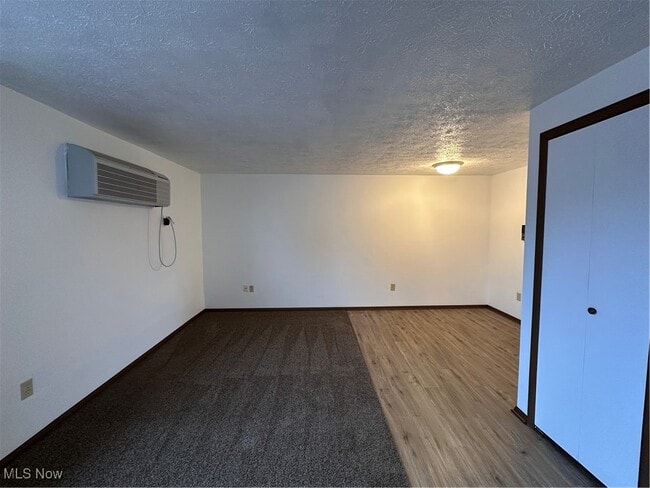 Photo - 4107 Orchard Dale Dr NW Unit 7