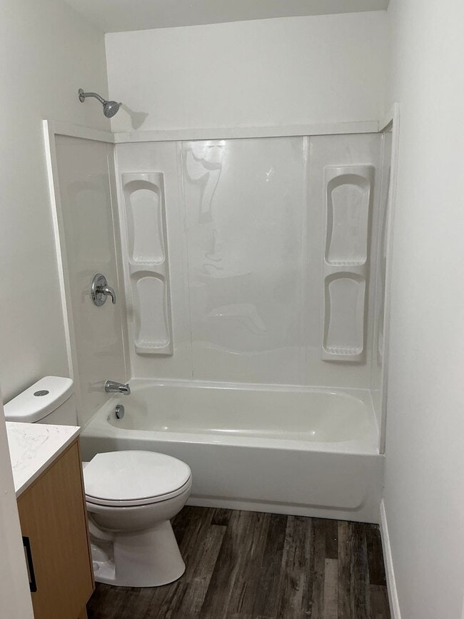 Photo - 1908 S Watkins St Unidad 1908 S Watkins Ave  102