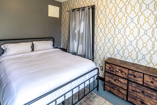 Photo - Fully Furnished Apartment in Historic Tracy Park