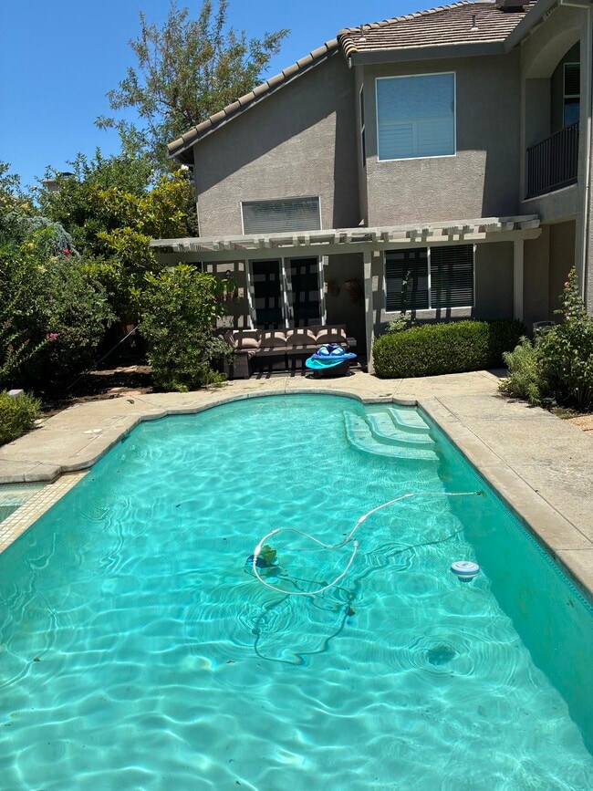 Photo - 2824 Buckminster Dr