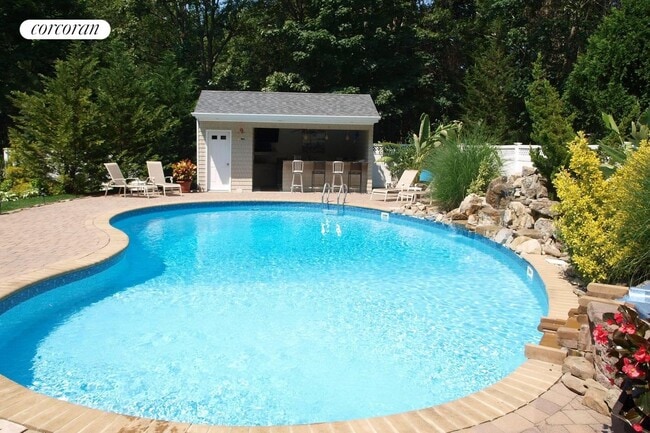 Building Photo - 355 Windjammer Dr Rental