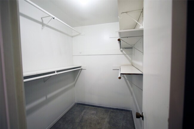 Photo - 4105 Vista Rd Unit 1