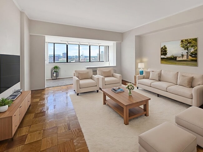 Building Photo - 6 Whittier Pl Unit 17P Rental