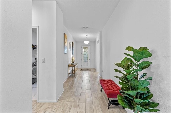 Photo - 985 Fallcreek Point