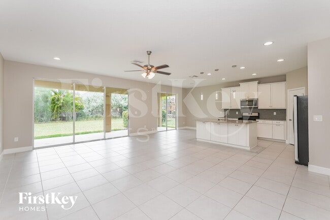 Photo - 7512 Lantern Park Ave