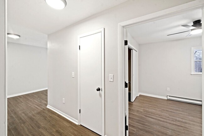Photo - 333 E Sandusky Ave Unit #2