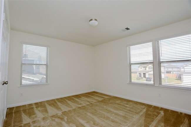 Photo - 2507 Winding Hawthorn Ct.