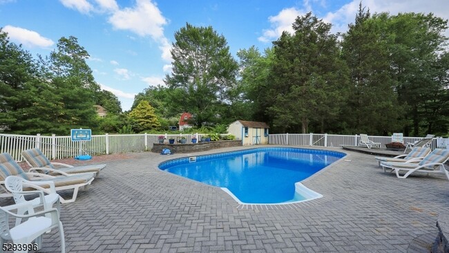 Photo - 158 Mountainview Rd
