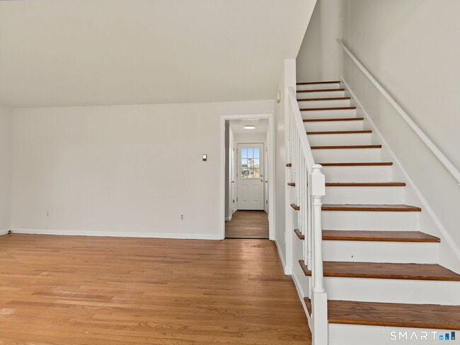 108 Kenwood Ave