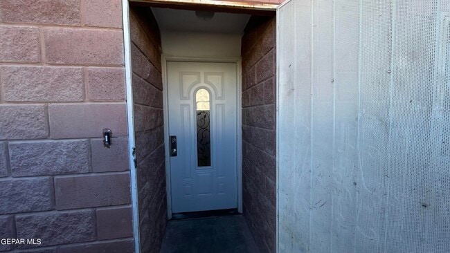 Photo - 11040 Sunshine Ct
