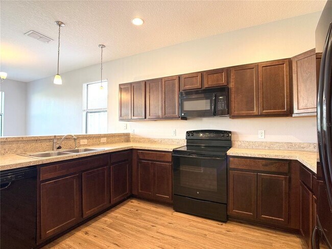 Photo - 1282 Clove Dr