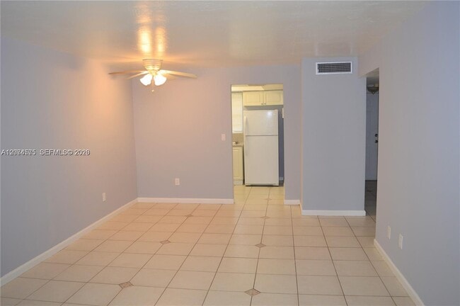 Photo - 1370 NE 119th St Unidad 137004