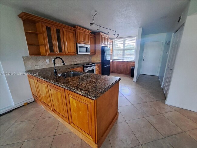 Photo - 250 Jacaranda Dr Unit 109