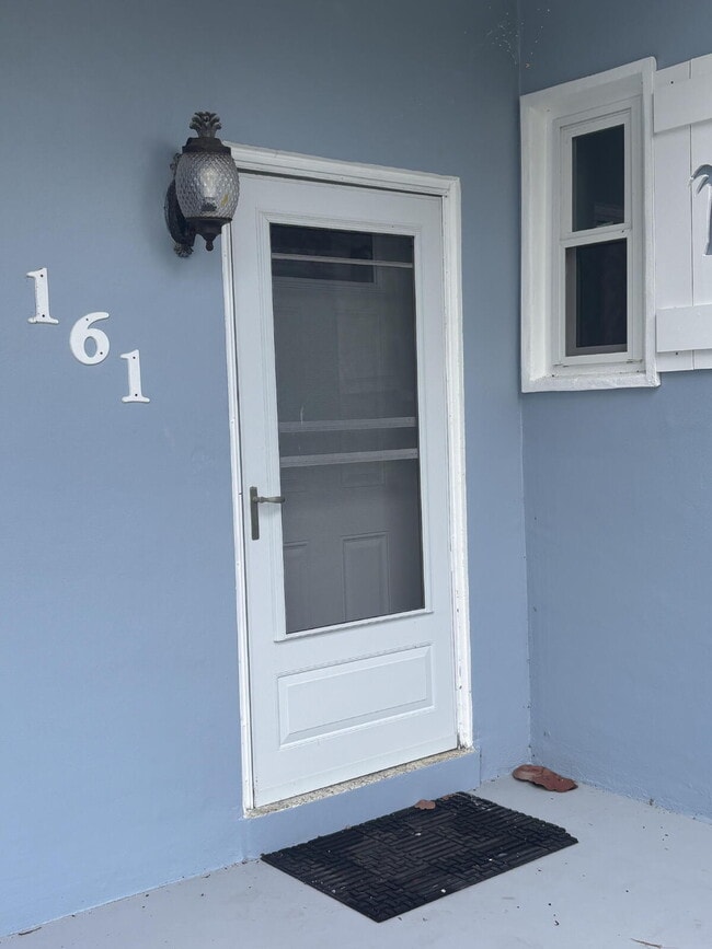 Photo - Charming Old Florida-Style Pool Home for Rent!