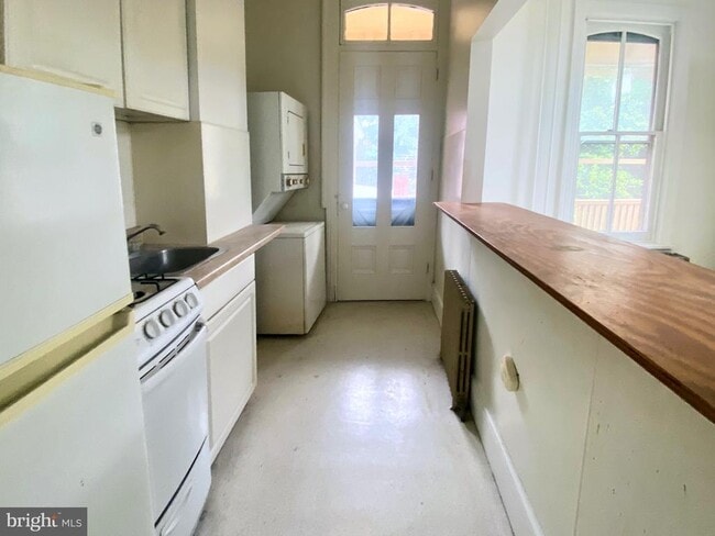 Photo - 26 S 2nd St Unit 2