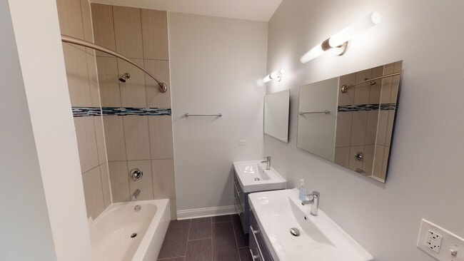 Photo - 1355 W Bryn Mawr Ave Unit 2W