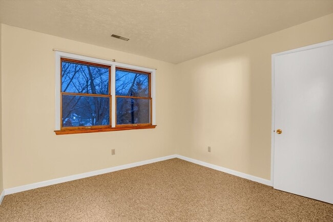 Blackhawk Commons Apartments