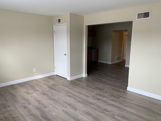 Photo - Grant's Trail