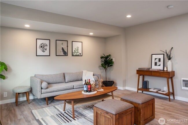 Photo - North Seattle - Pinehurst Updated 3 Bedroom 2 Bath Rambler