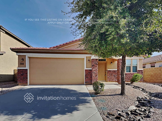 Photo - 17625 W Lilac St House