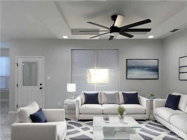 Photo - 14 N Crown Point