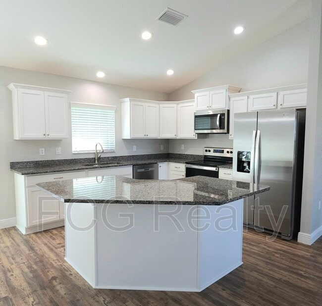 Photo - 13253 SW 41st Ct