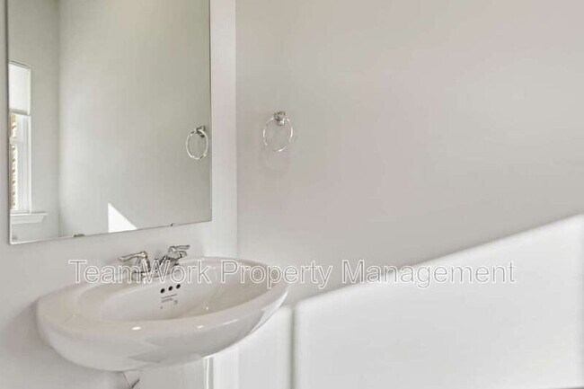 Photo - 7926 Triggerfish Way