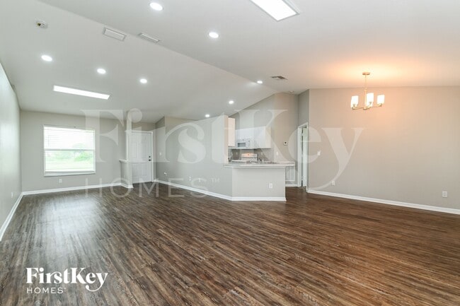 Photo - 3505-3508 8th St SW