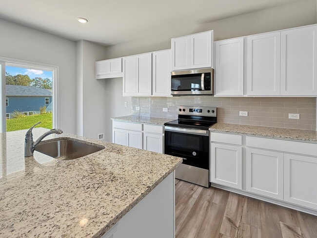 Photo - 617 Cayenne Wy