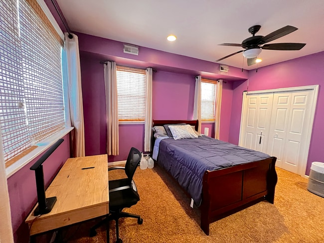 Photo - 1328 W Lombard St