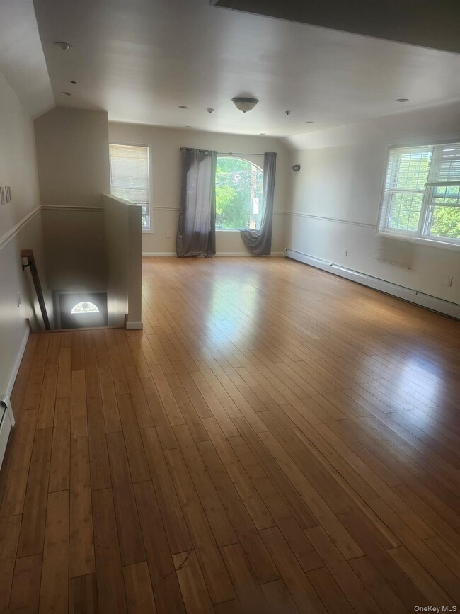 Photo - 146-54 106th Ave Unit 2nd Floor