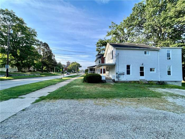 Photo - 258 High St Unit 258 Up