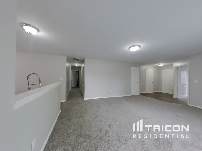 Photo - 7328 Mosaic Dr