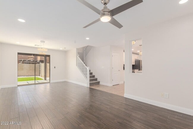 Photo - 3031 E Harrison St
