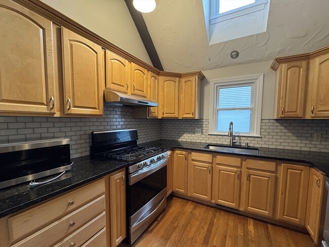 Photo - 229 Wellman Ave