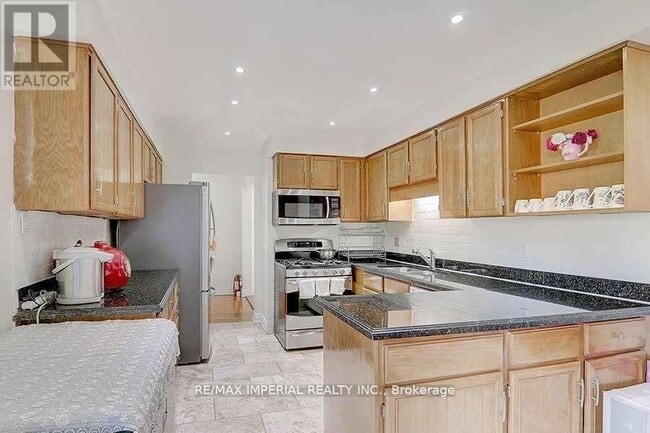 Photo - 123 McCabe Crescent