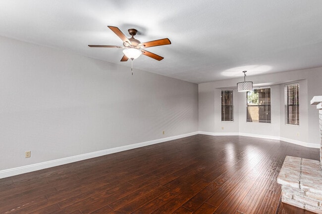 Photo - 5713 W Gelding Dr