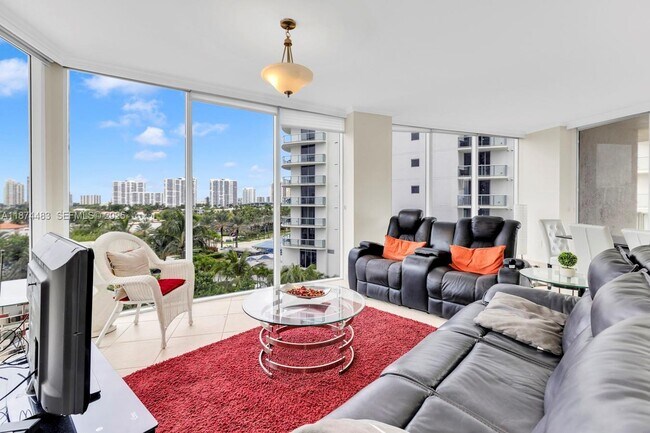 Photo - 18671 Collins Ave Unit 604