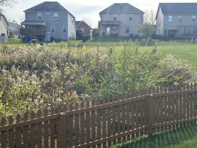 Photo - 1768 Sandhurst Cove