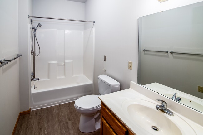 Photo - Hillside Woods Senior Apartments I & II