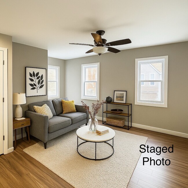 Photo - 114 Clinton Street Unidad 2FL