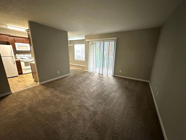 Photo - Very Nice & Clean 3 Bedroom 2 1/2 Bath 2 S...
