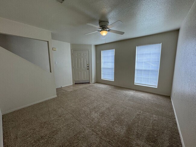 Photo - 4207 Deek Dr Unidad Apt A