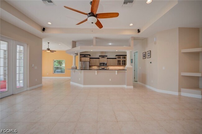 Photo - 638 Parkdale Blvd