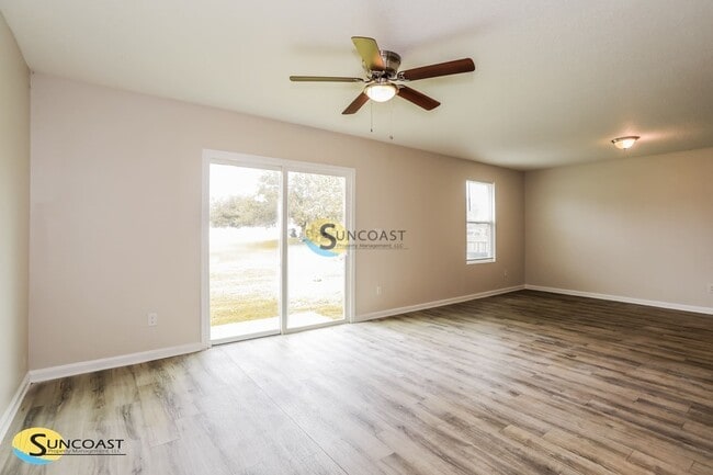 Photo - 7065 Plymouth Grove Ct